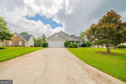 Photo of 40 Princeton Court, Covington, GA 30016 (MLS # 10590687)