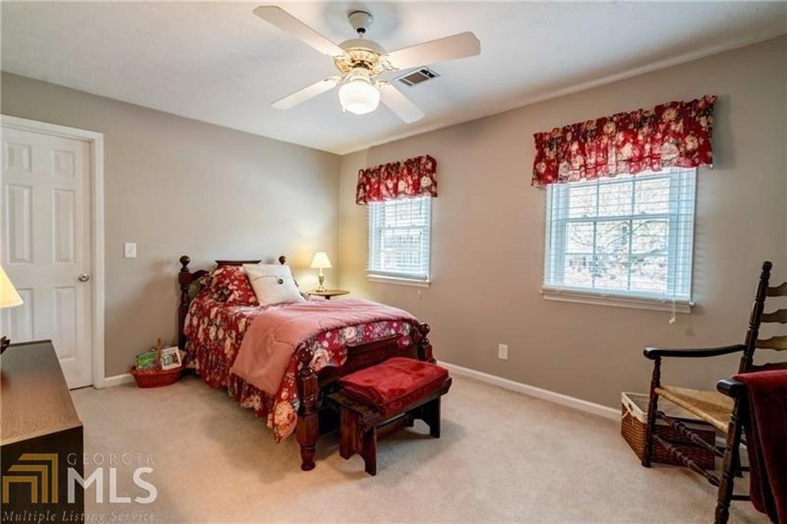 Spalding Corners - Residential