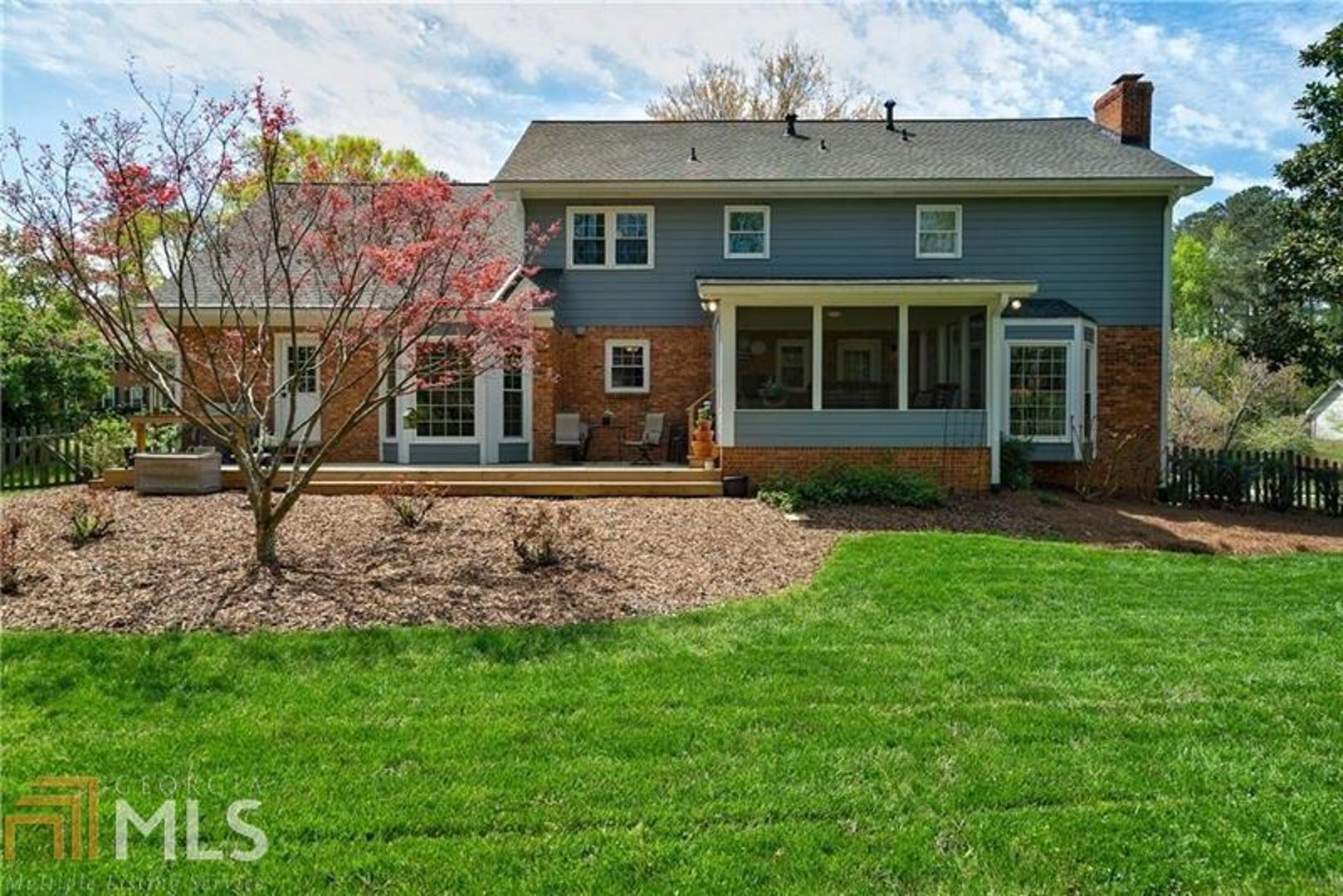 Spalding Corners - Residential