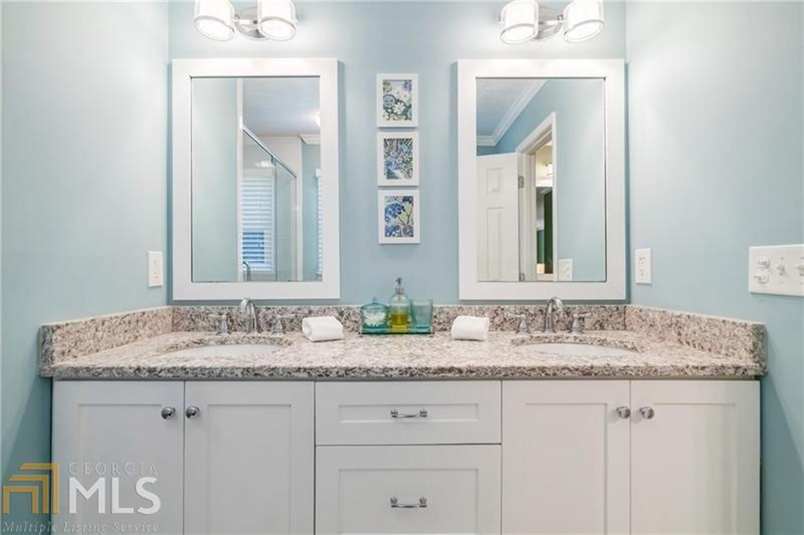 Spalding Corners - Residential
