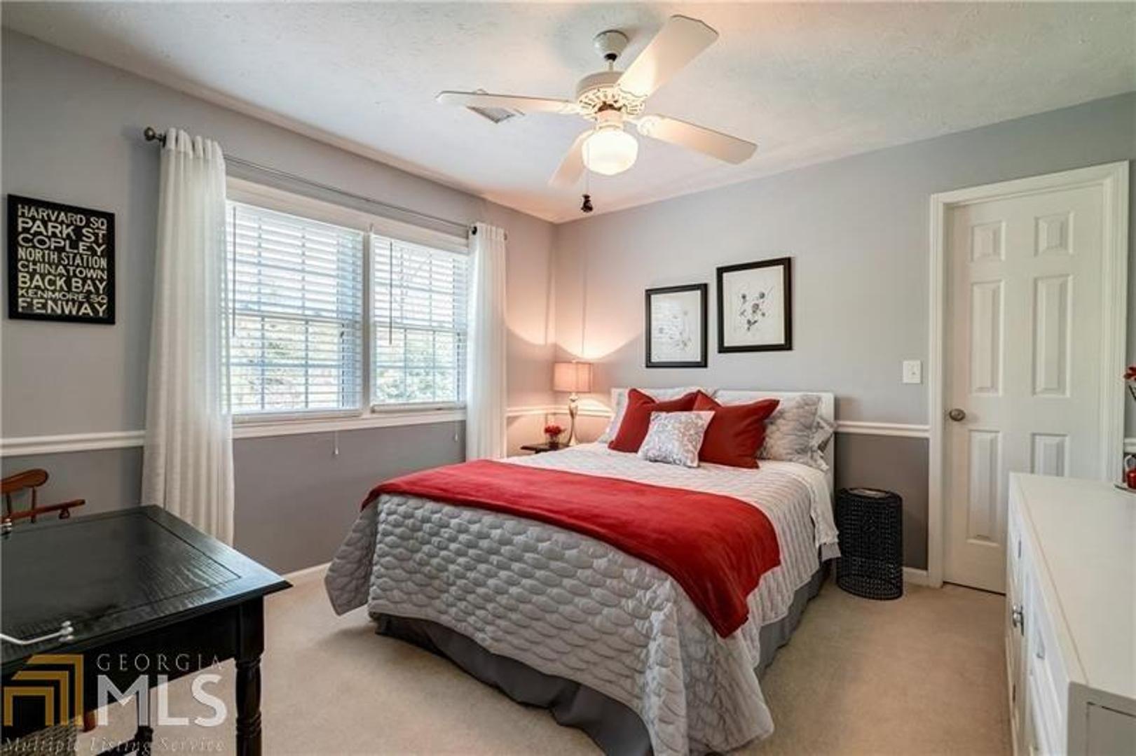 Spalding Corners - Residential