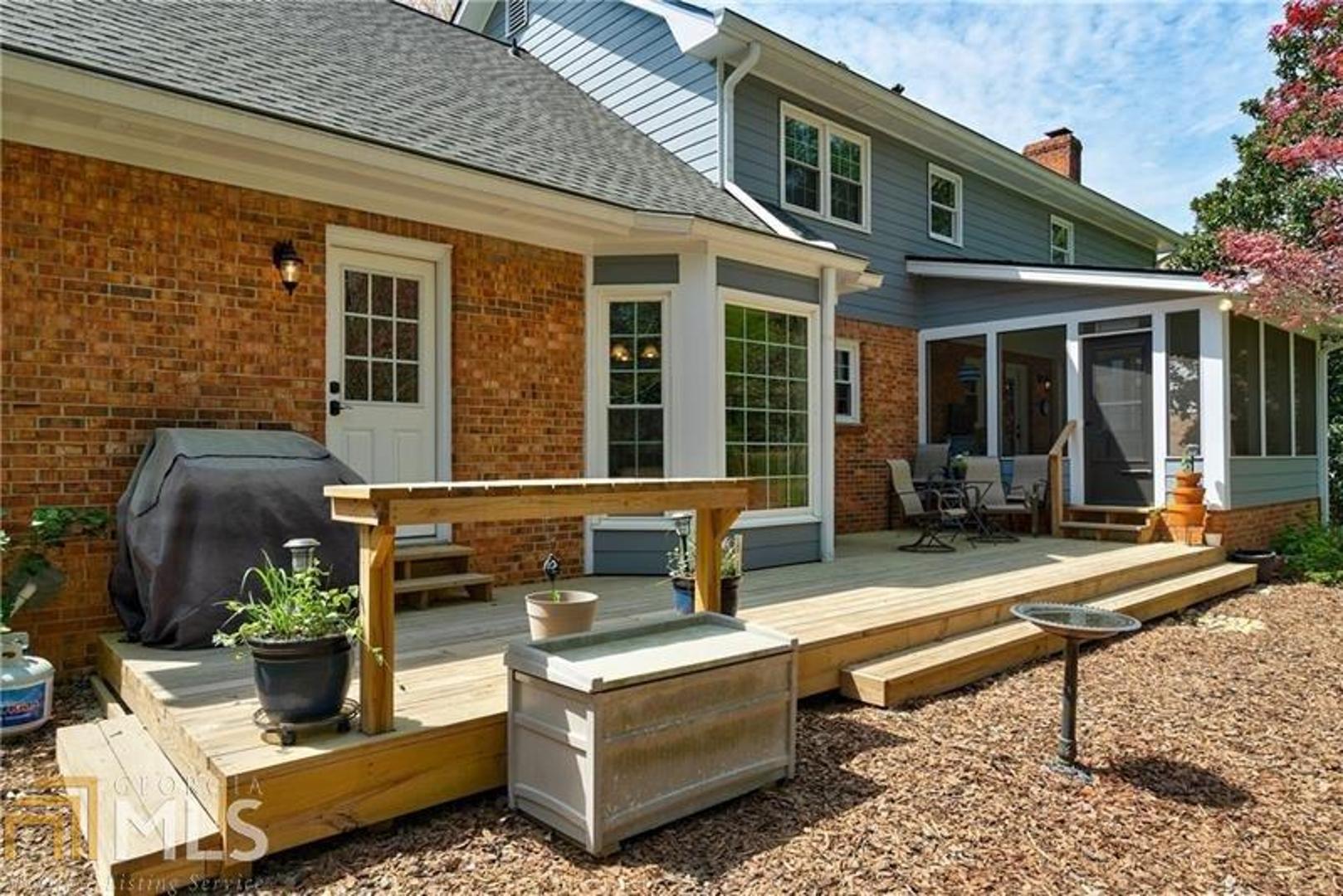 Spalding Corners - Residential
