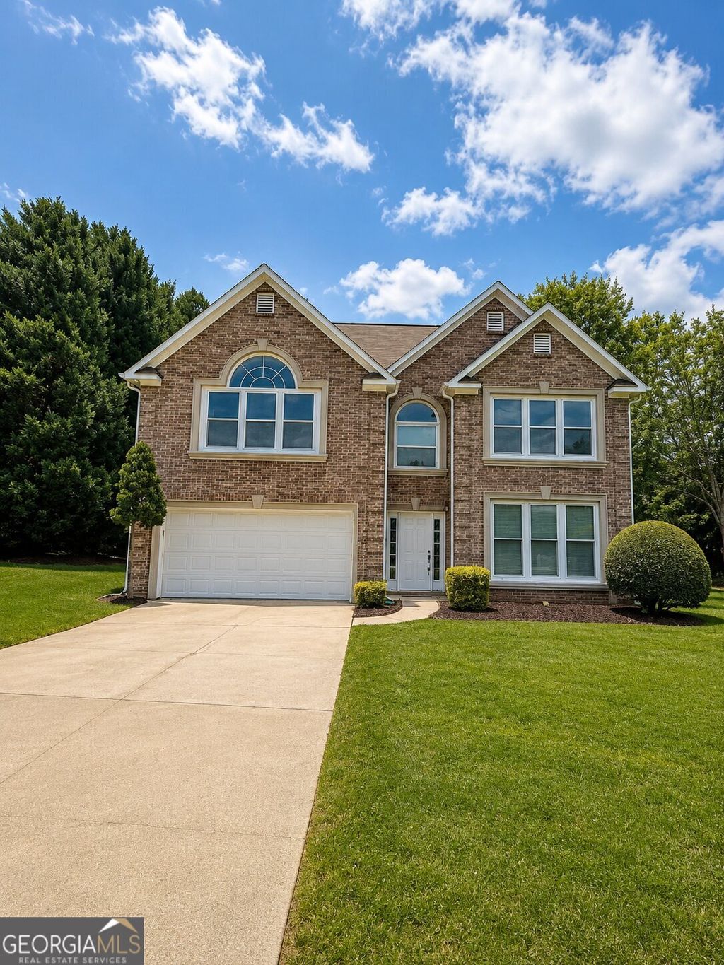 Photo of 2900 The Terraces Way, Dacula, GA 30019 (MLS # 10793317)