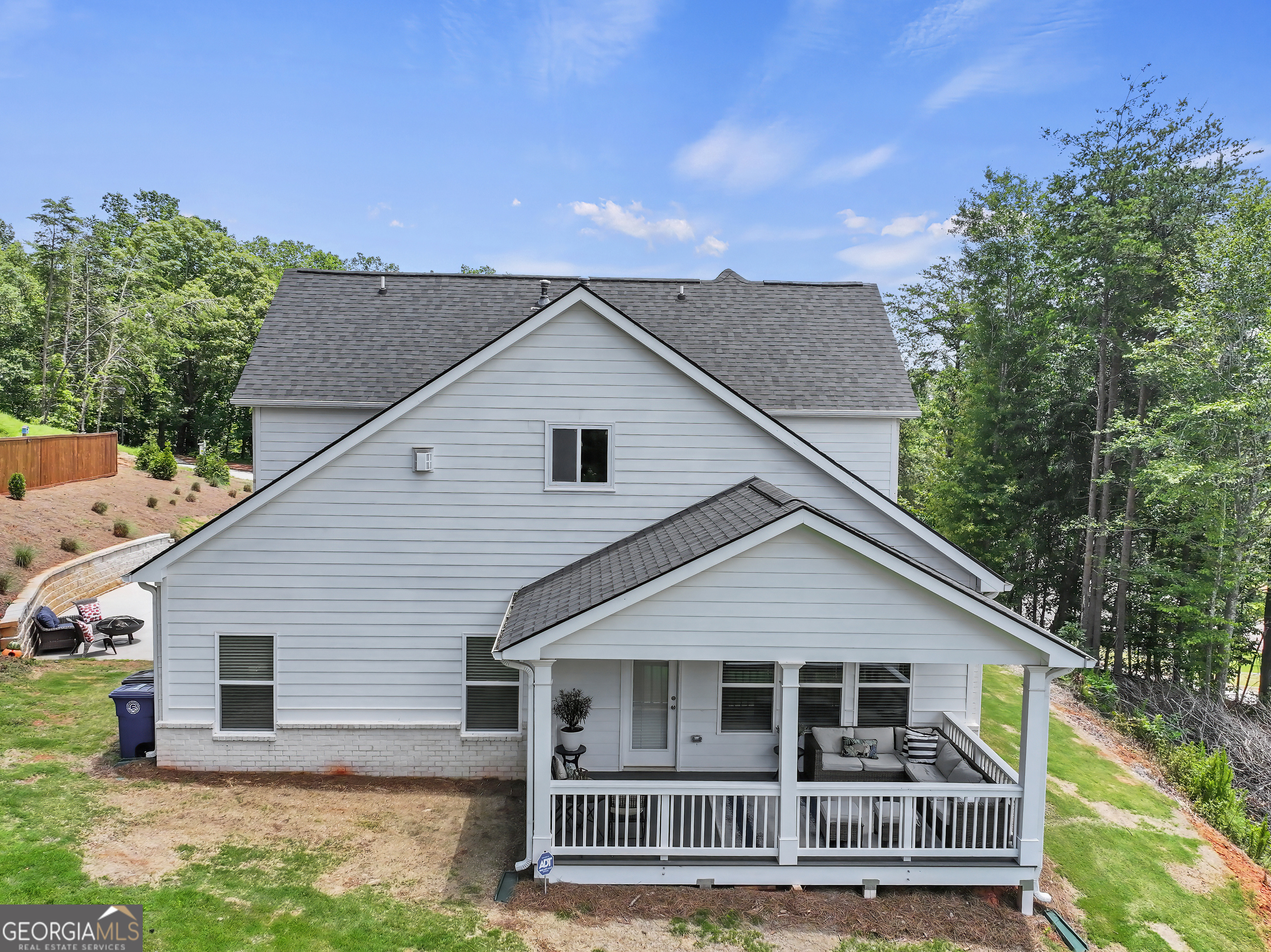 2223 Huntingdon Court