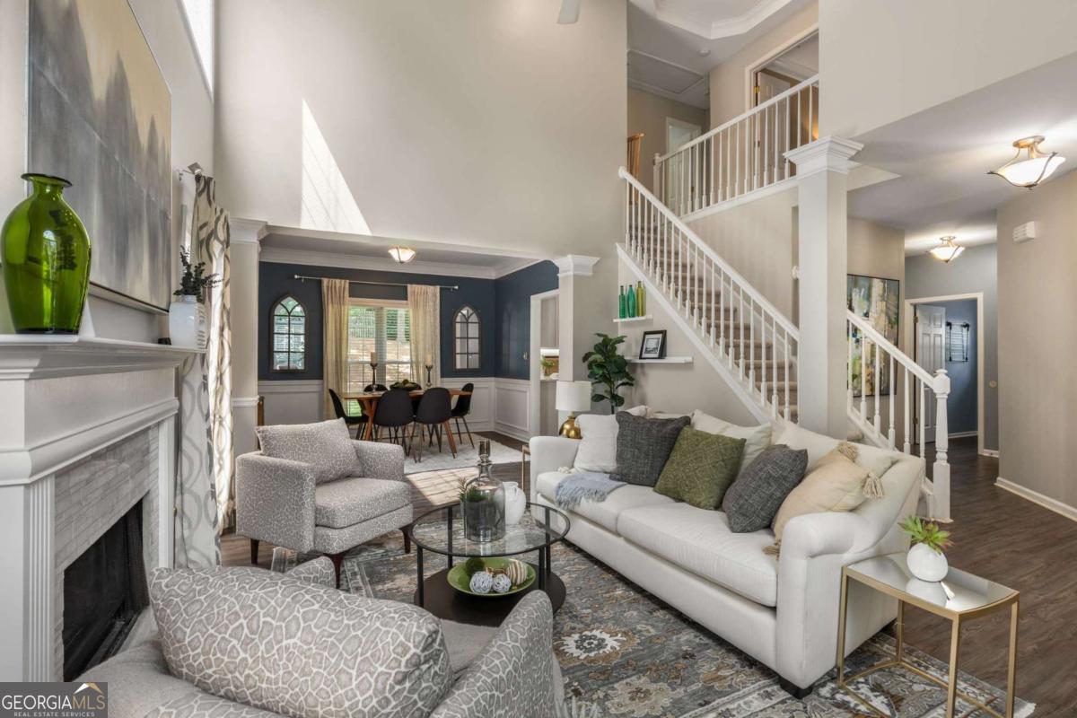 2102 Berryhill CIR SE