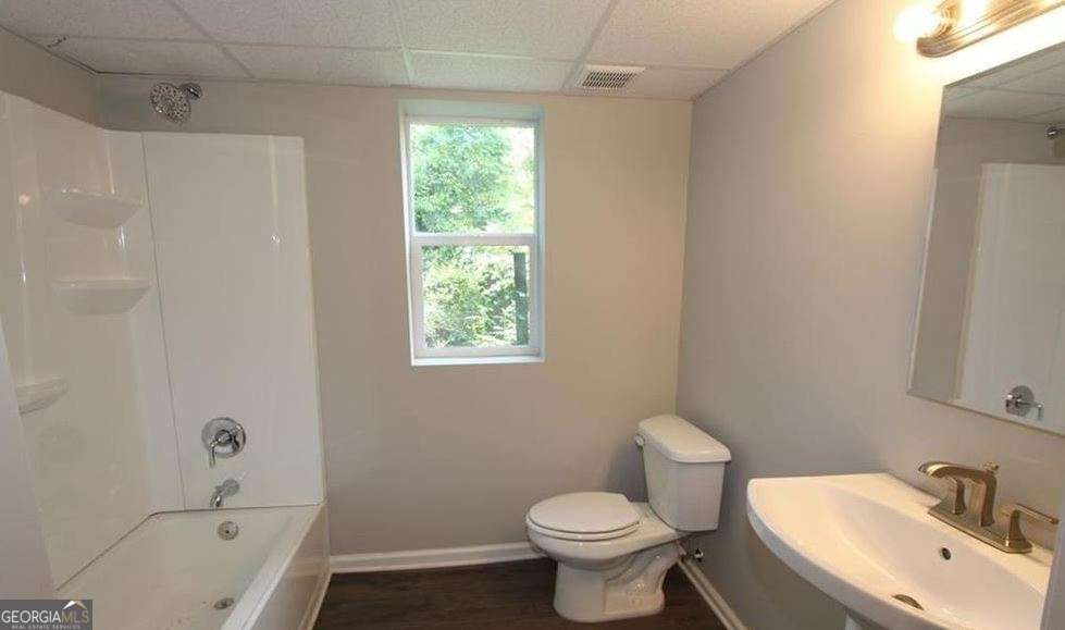 6696 Mableton PKWY SE