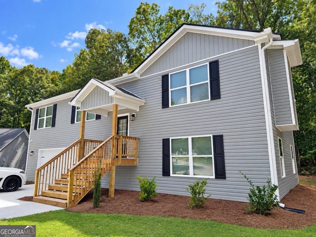 Photo of 5127 Bird Road, Gainesville, GA 30506 (MLS # 10854707)