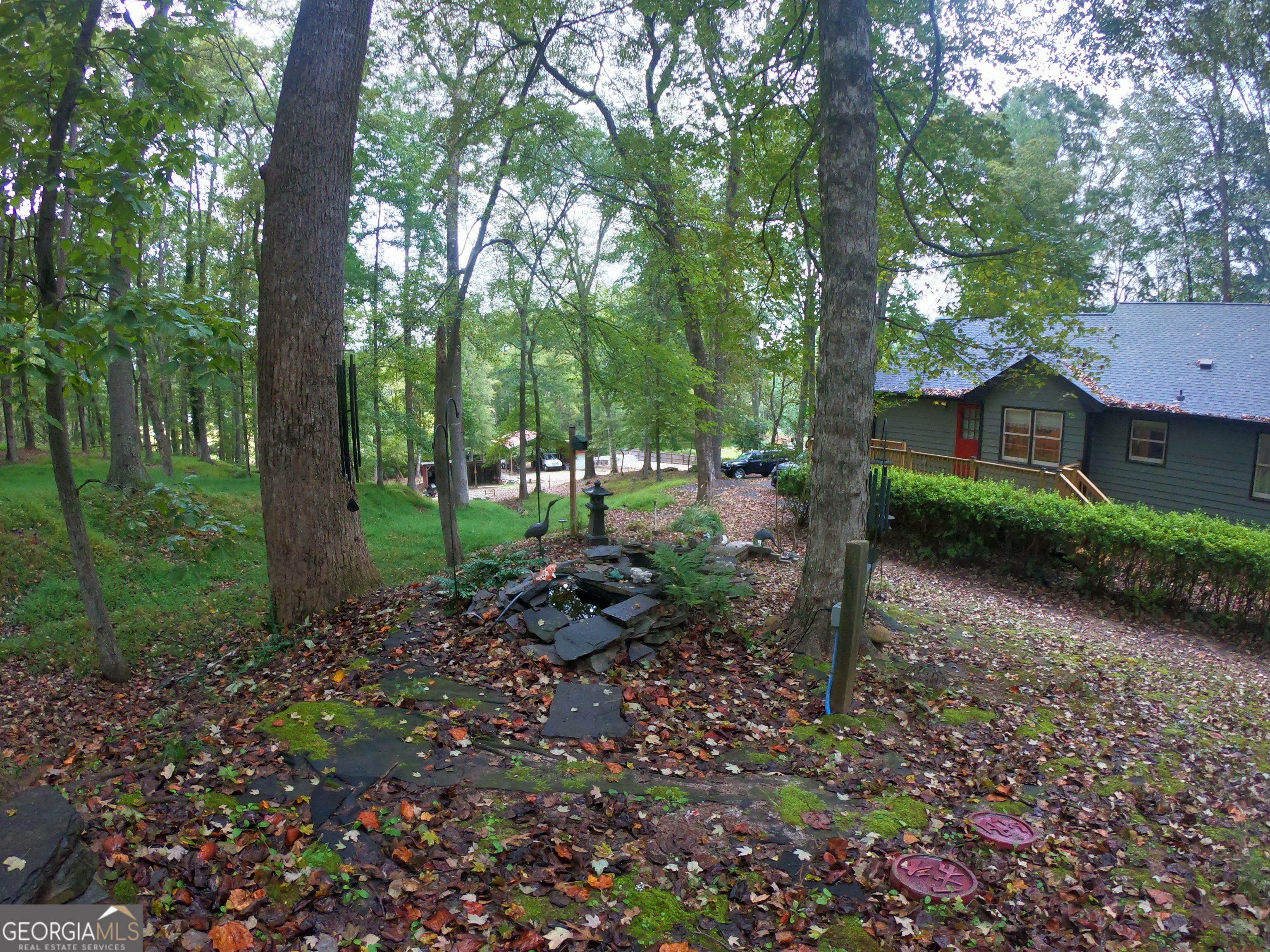 77 Ward RD