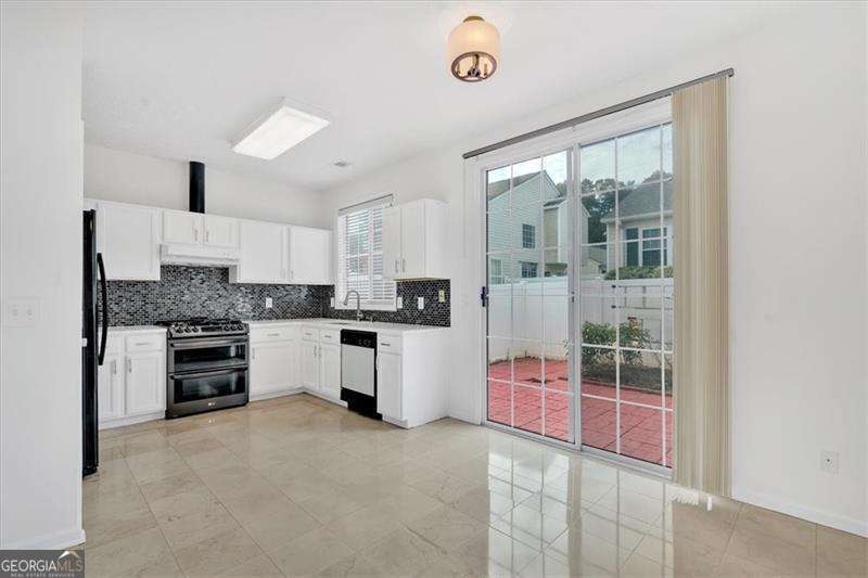 STONECROFT - Residential Lease
