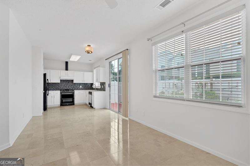 STONECROFT - Residential Lease