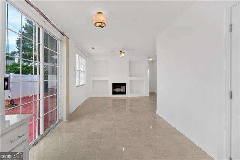 STONECROFT - Residential Lease
