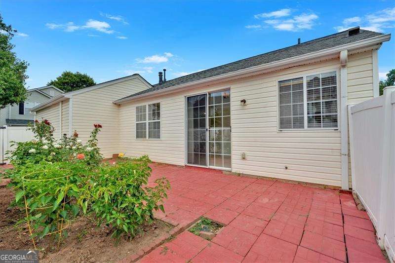 STONECROFT - Residential Lease