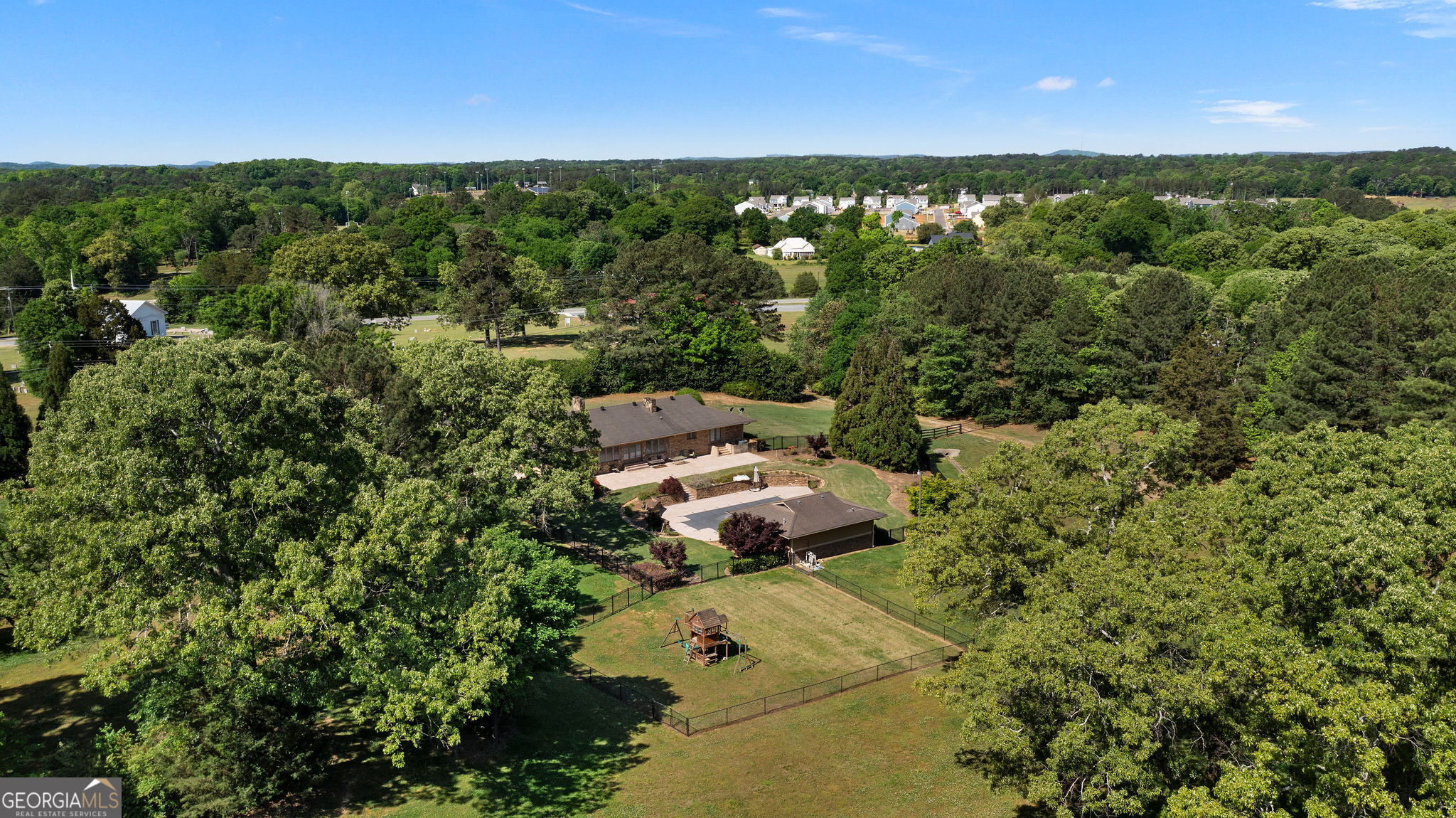 1132 Euharlee RD