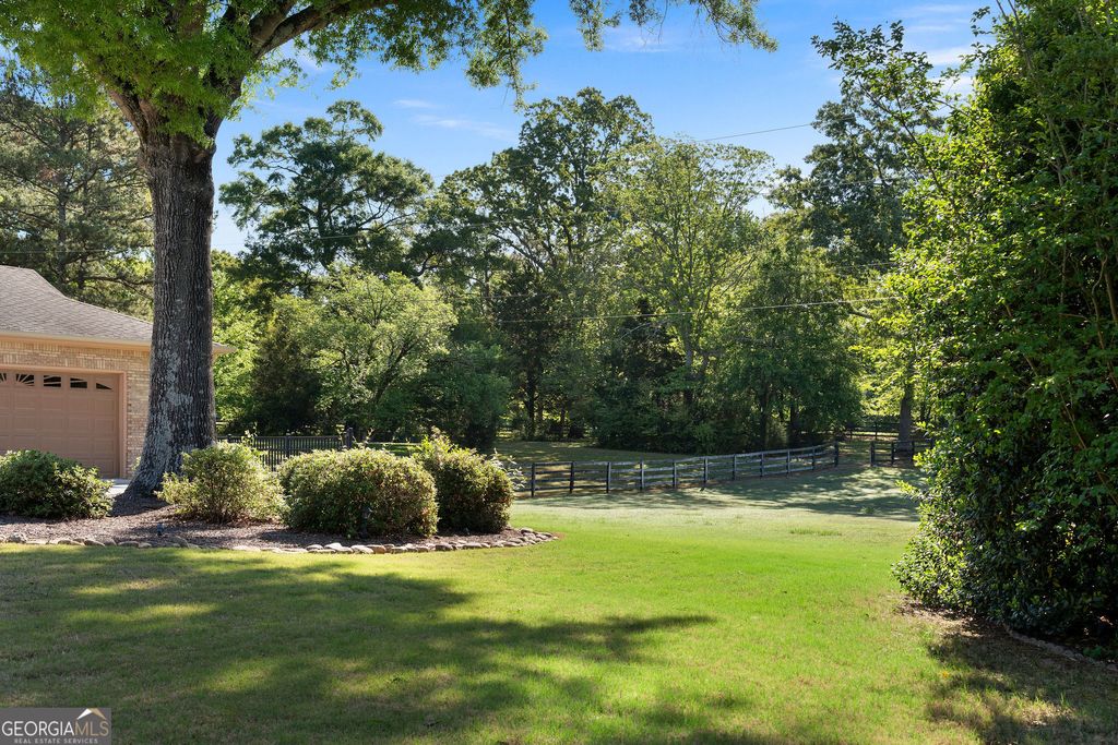 Photo of 1132 Euharlee Road, Kingston, GA 30145 (MLS # 10762605)