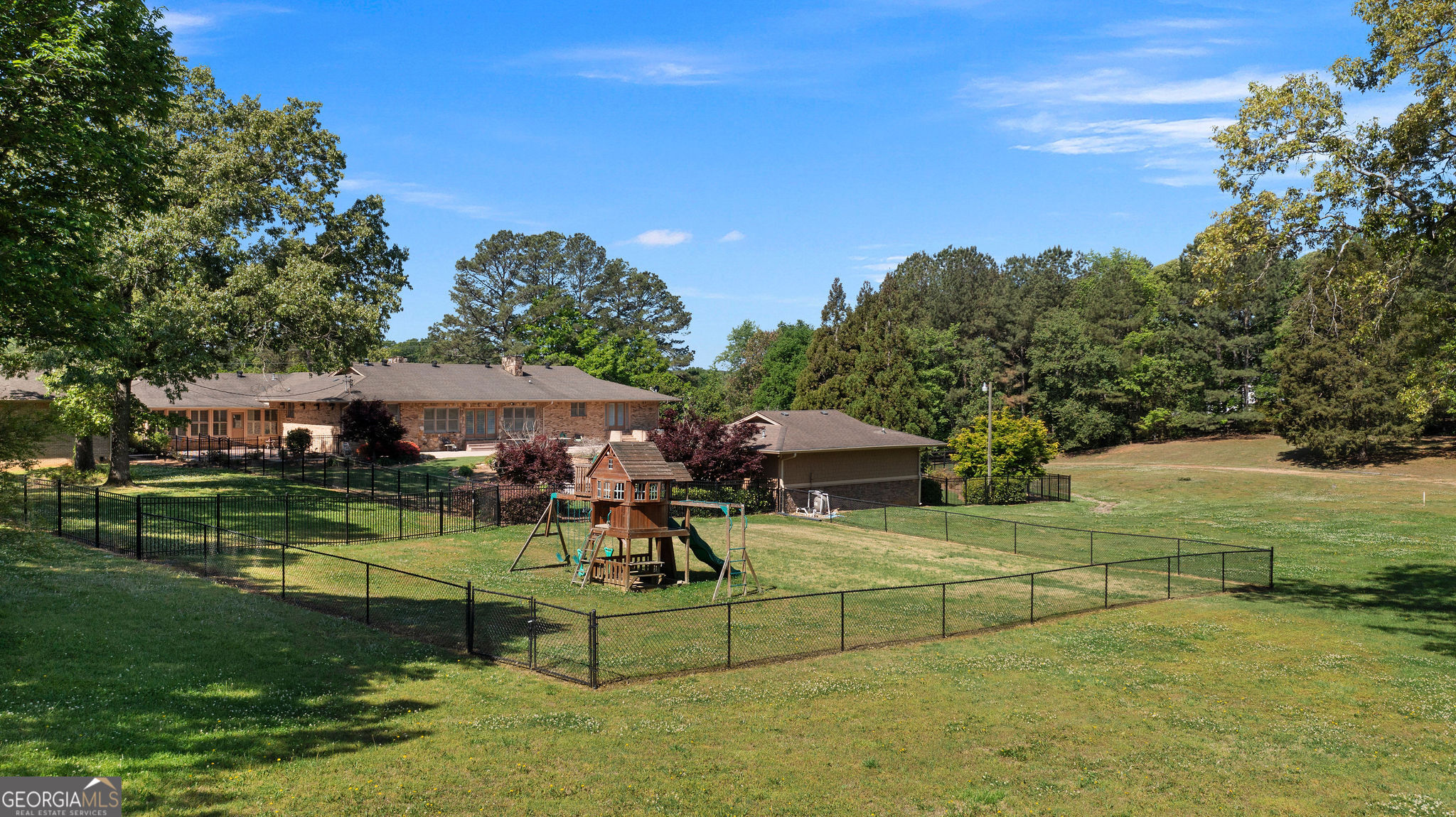 1132 Euharlee RD