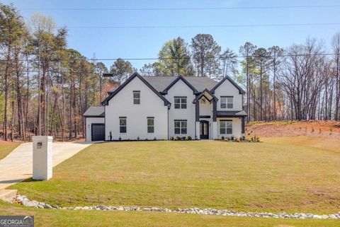 A home in Dacula