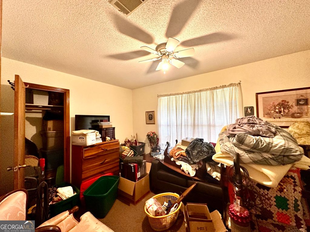 listing image 42