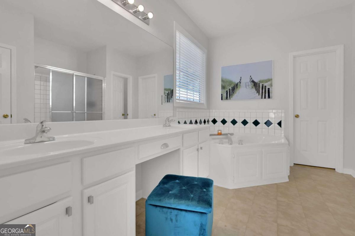 Ruby Forest - Residential Lease