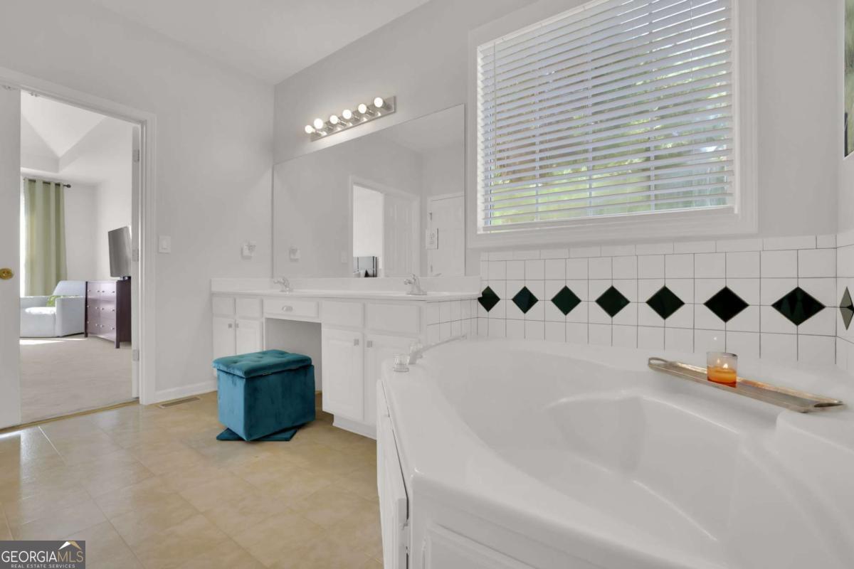 Ruby Forest - Residential Lease