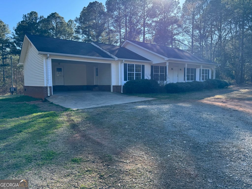 Photo of 1477 Cumming Drive, Elberton, GA 30635 (MLS # 10701471)