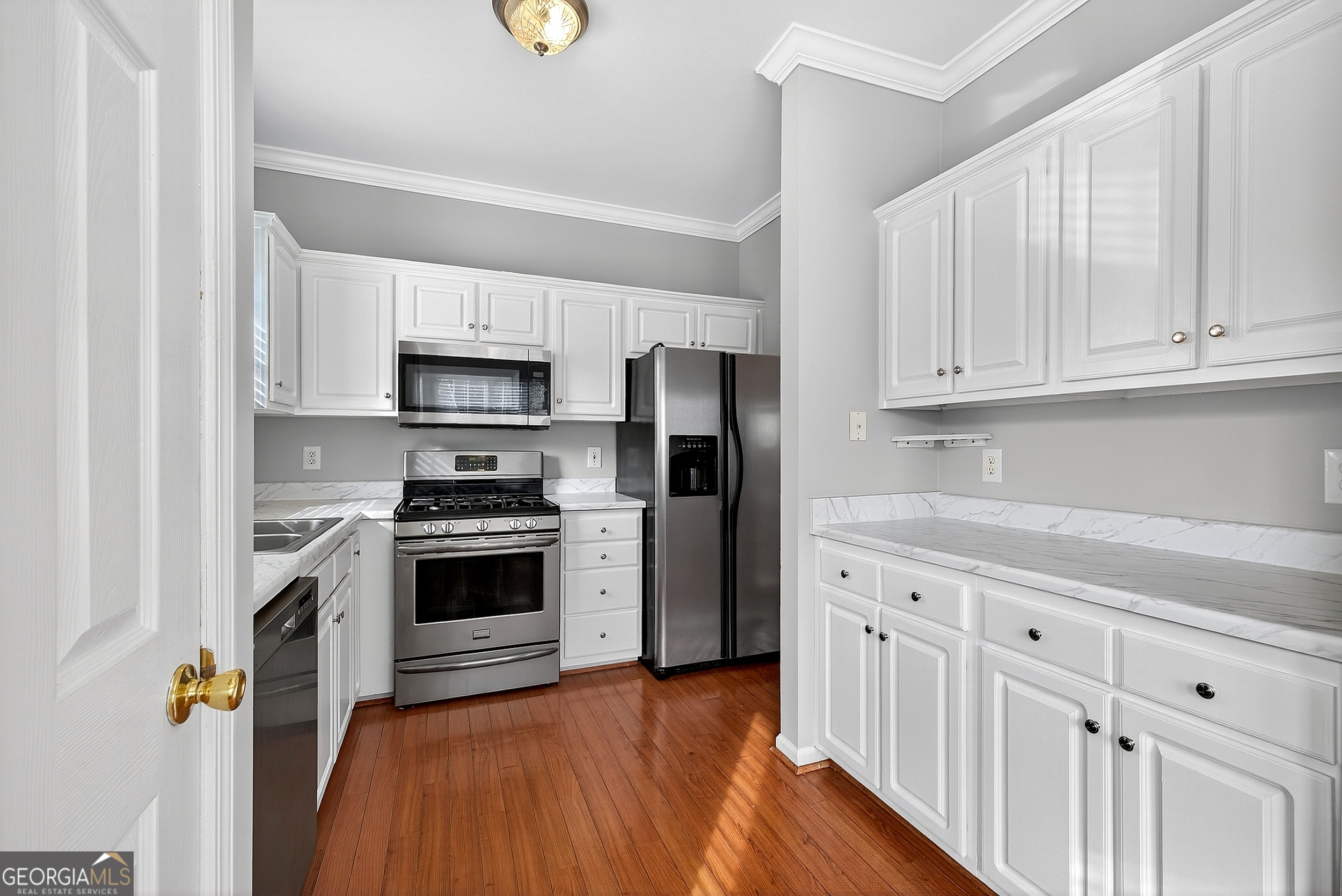 English Oaks - Residential