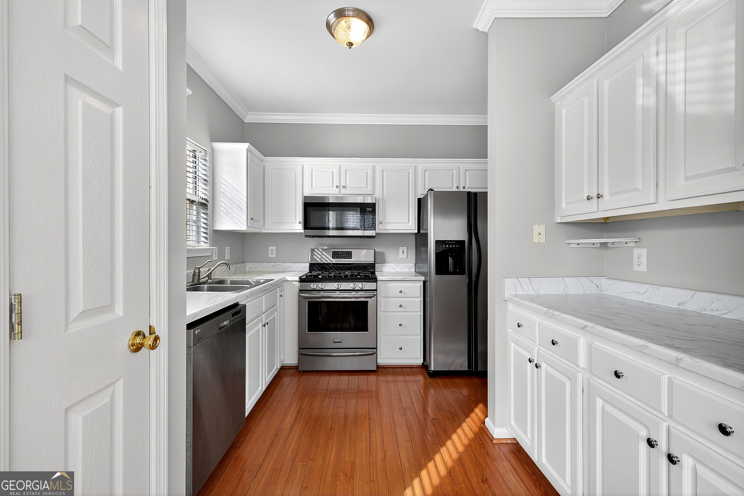 English Oaks - Residential