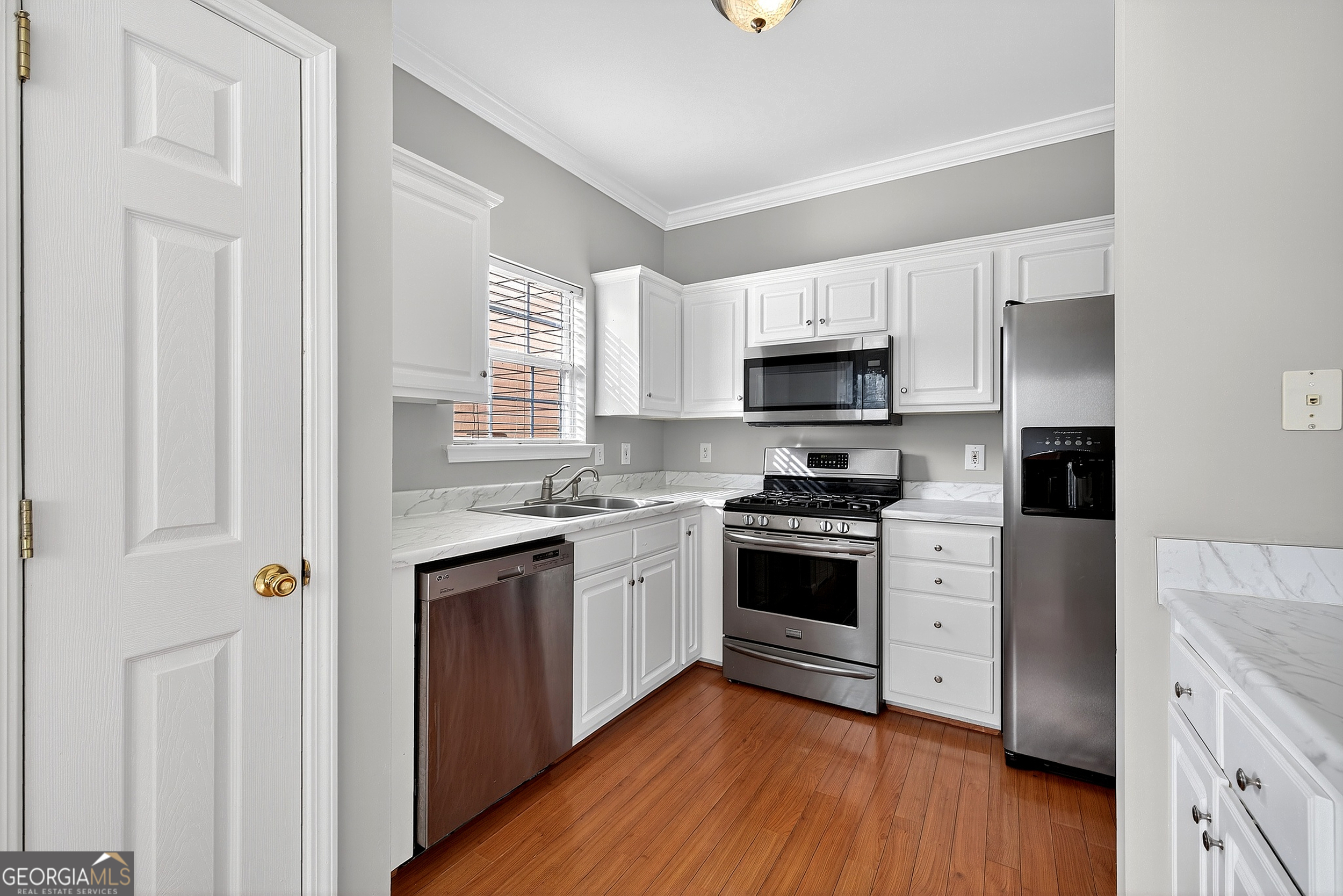 English Oaks - Residential