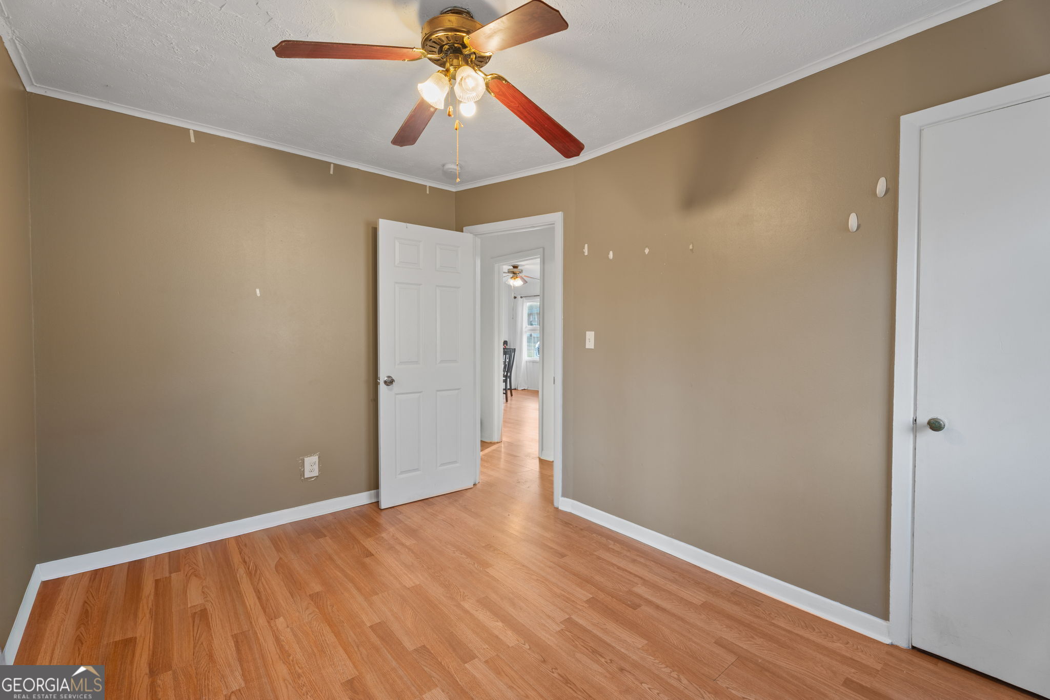 1911 Olive Springs RD SE