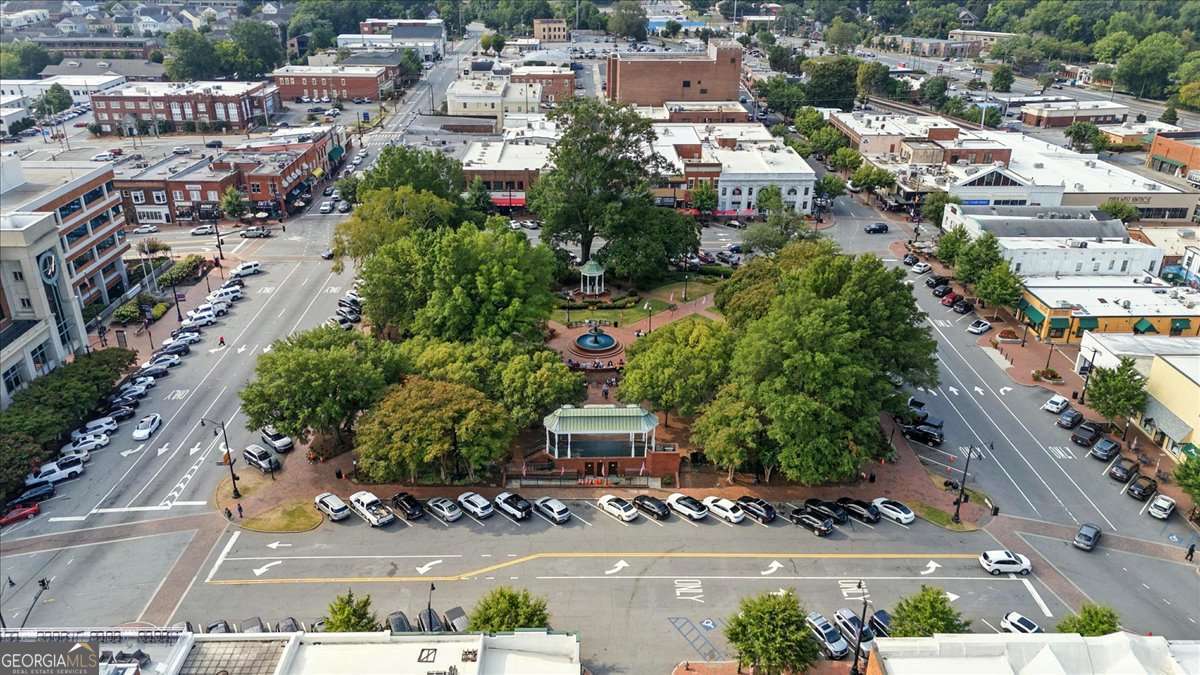 Washington Avenue Commons - Residential