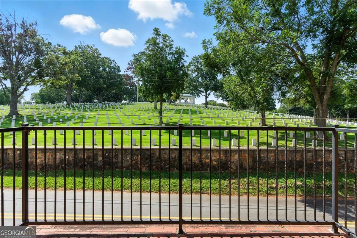 Washington Avenue Commons - Residential