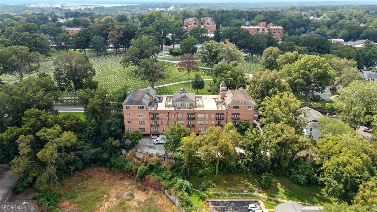 Washington Avenue Commons - Residential