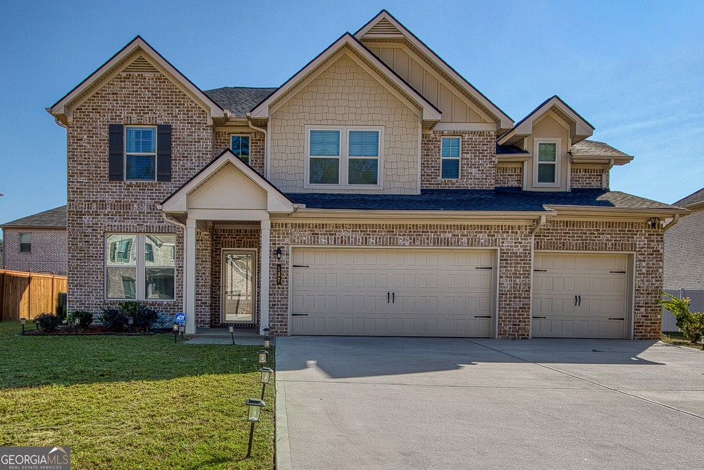 Photo of 137 Cabin Way, Hampton, GA 30228 (MLS # 10874761)