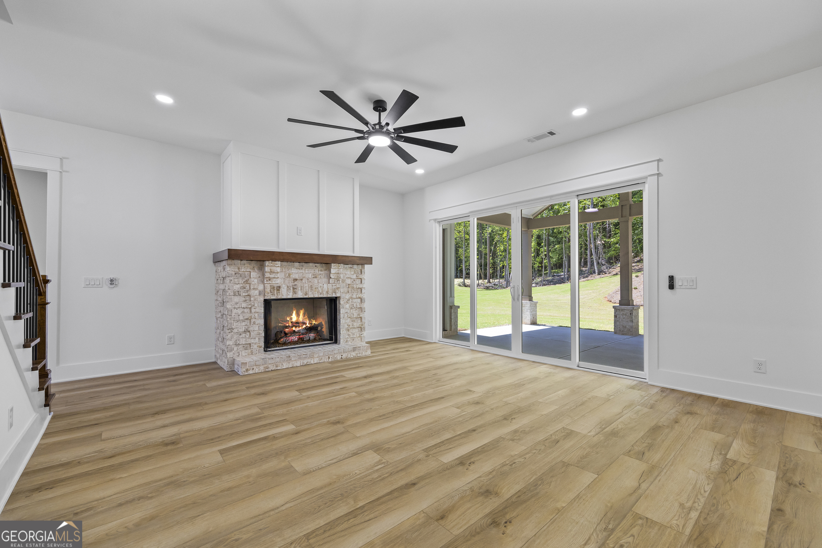 205 Chariot CT