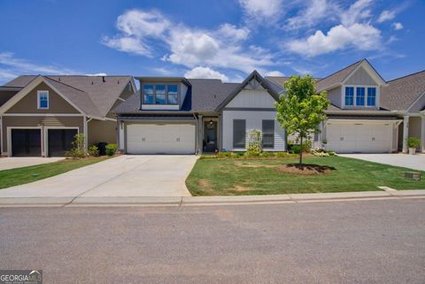 A home in Statham