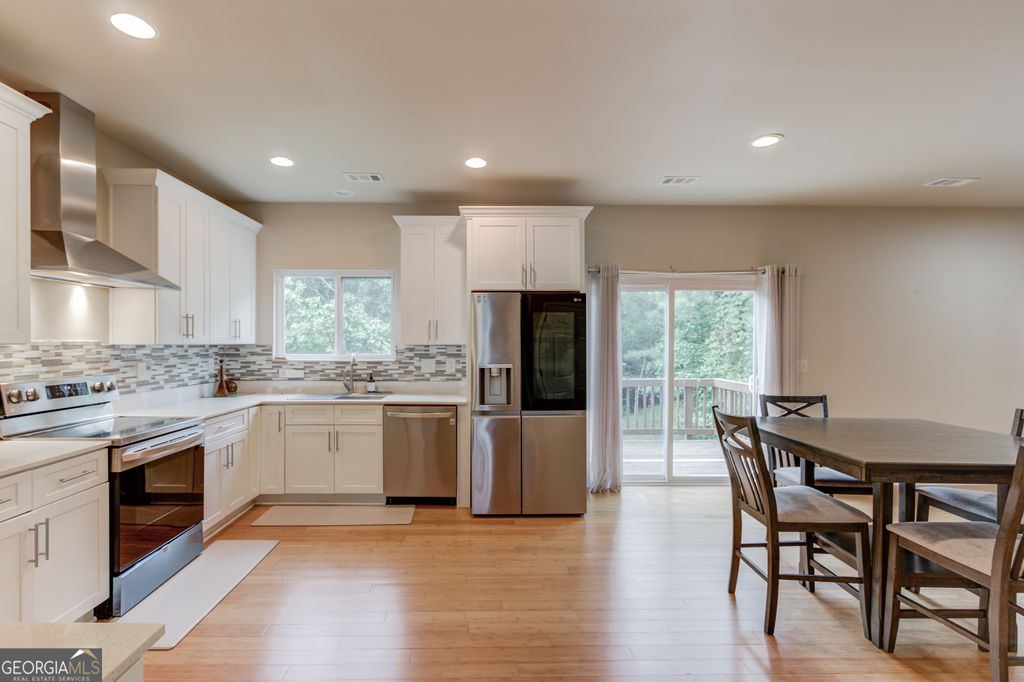 Photo of 1727 Shire Village Drive, Sugar Hill, GA 30518 (MLS # 10677714)