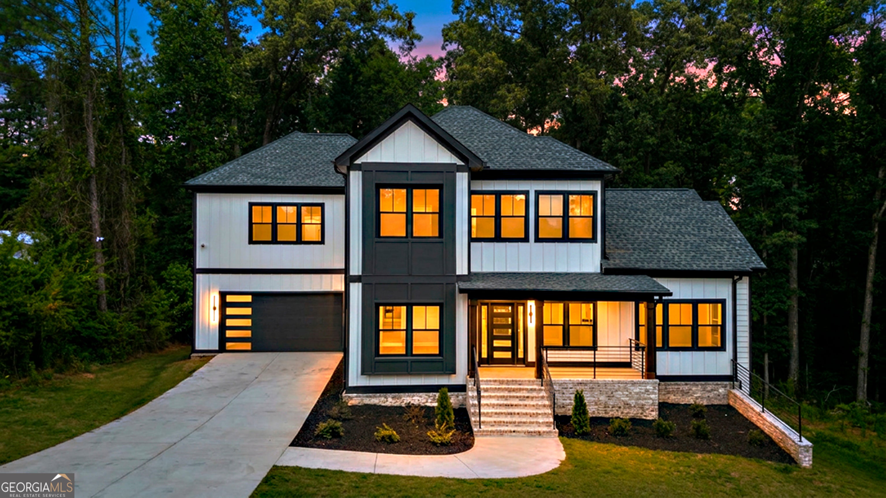 535 Michael CIR