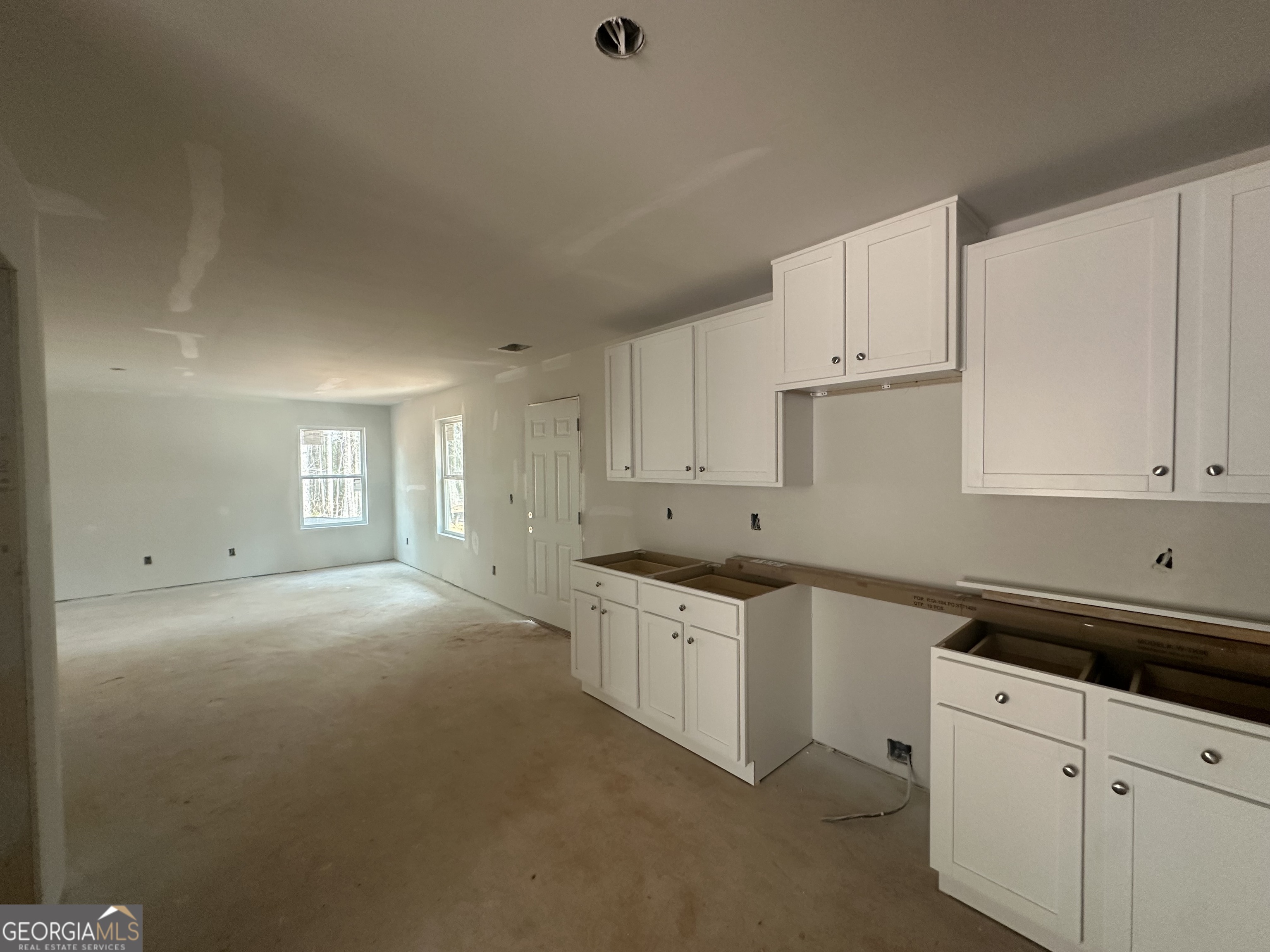 25 Emerald LN 15