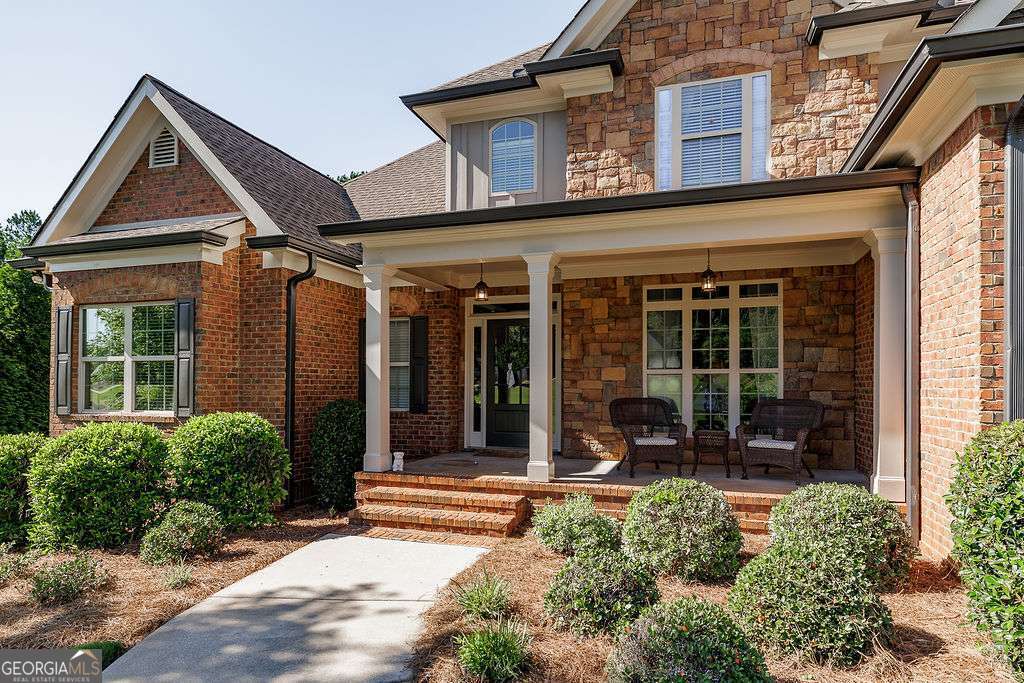 1464 Shoal Creek WAY