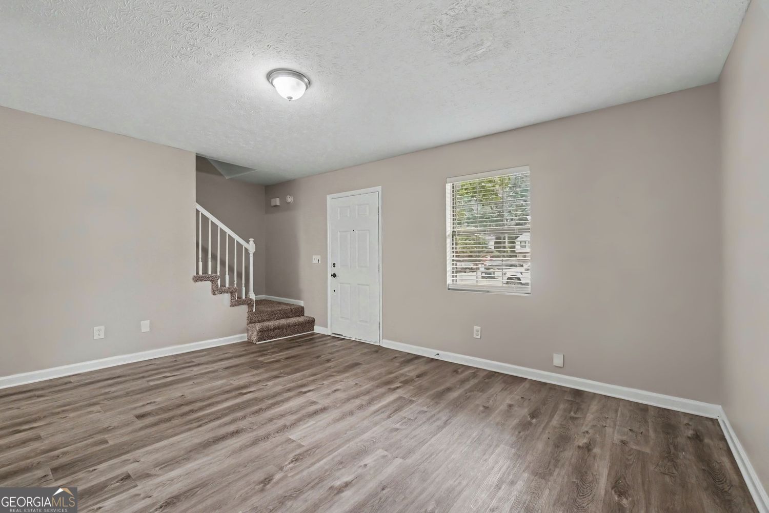 1496 Springleaf CIR SE