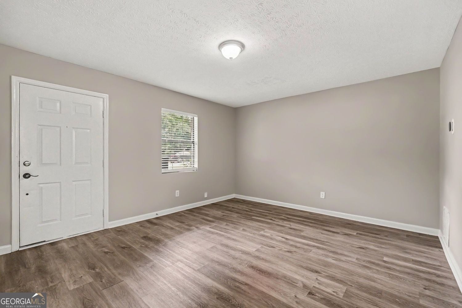 1496 Springleaf CIR SE