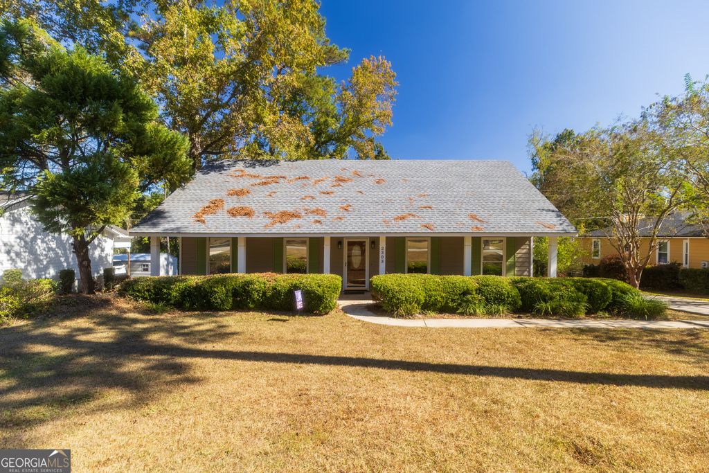 Photo of 2303 S Sherwood Drive, Valdosta, GA 31602 (MLS # 10637612)