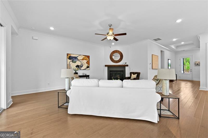 The Retreat at Sterling on the Lake - Residential