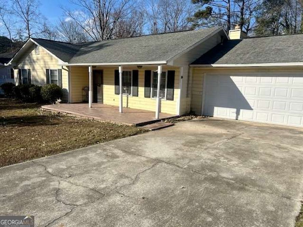 Photo of 2115 Lost Forest Lane SW, Conyers, GA 30094 (MLS # 10657915)