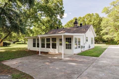 A home in Bogart