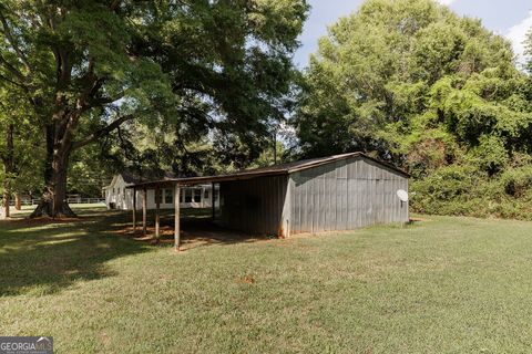 A home in Bogart