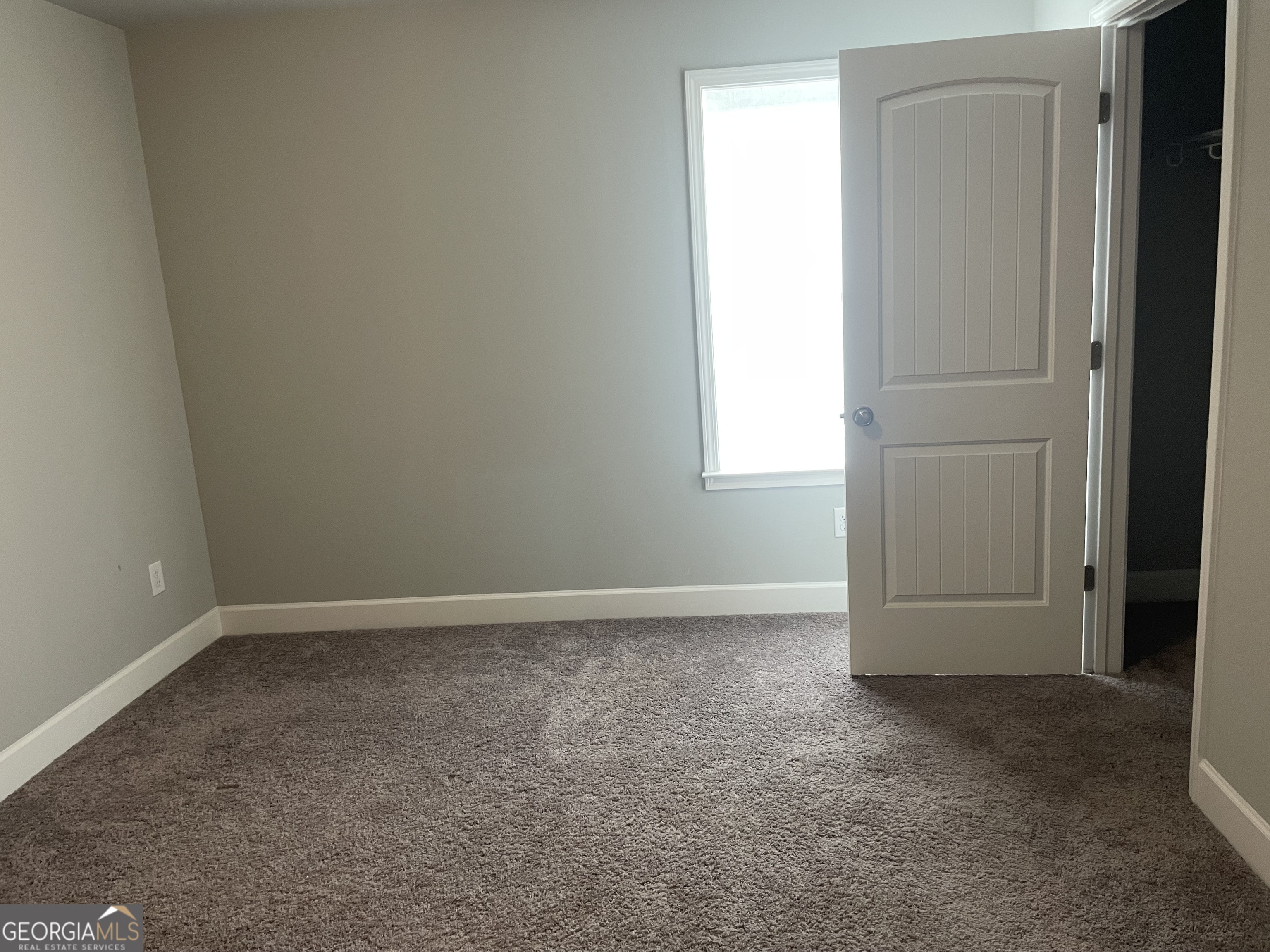 Huntington Manor - Residential