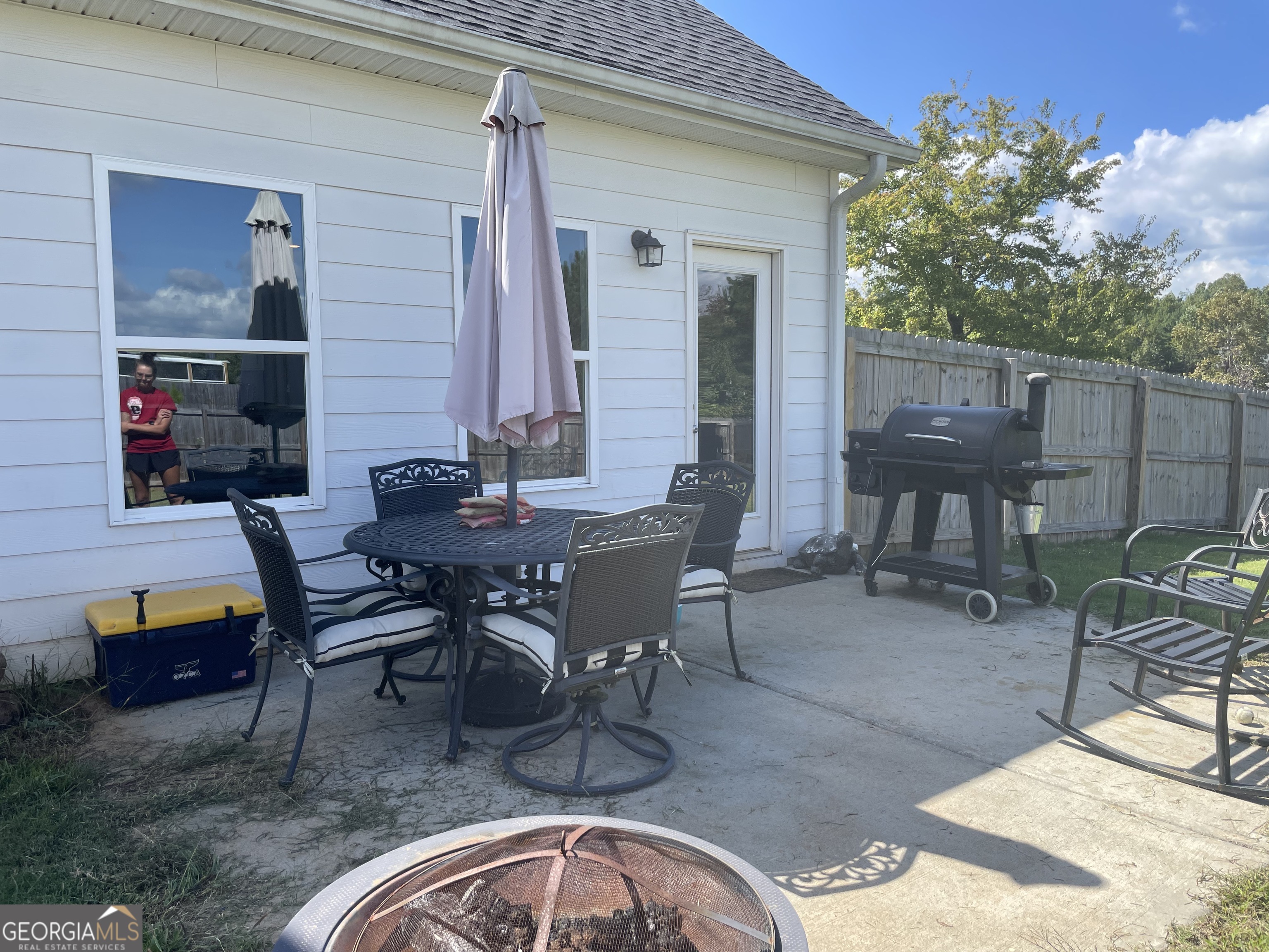 Huntington Manor - Residential