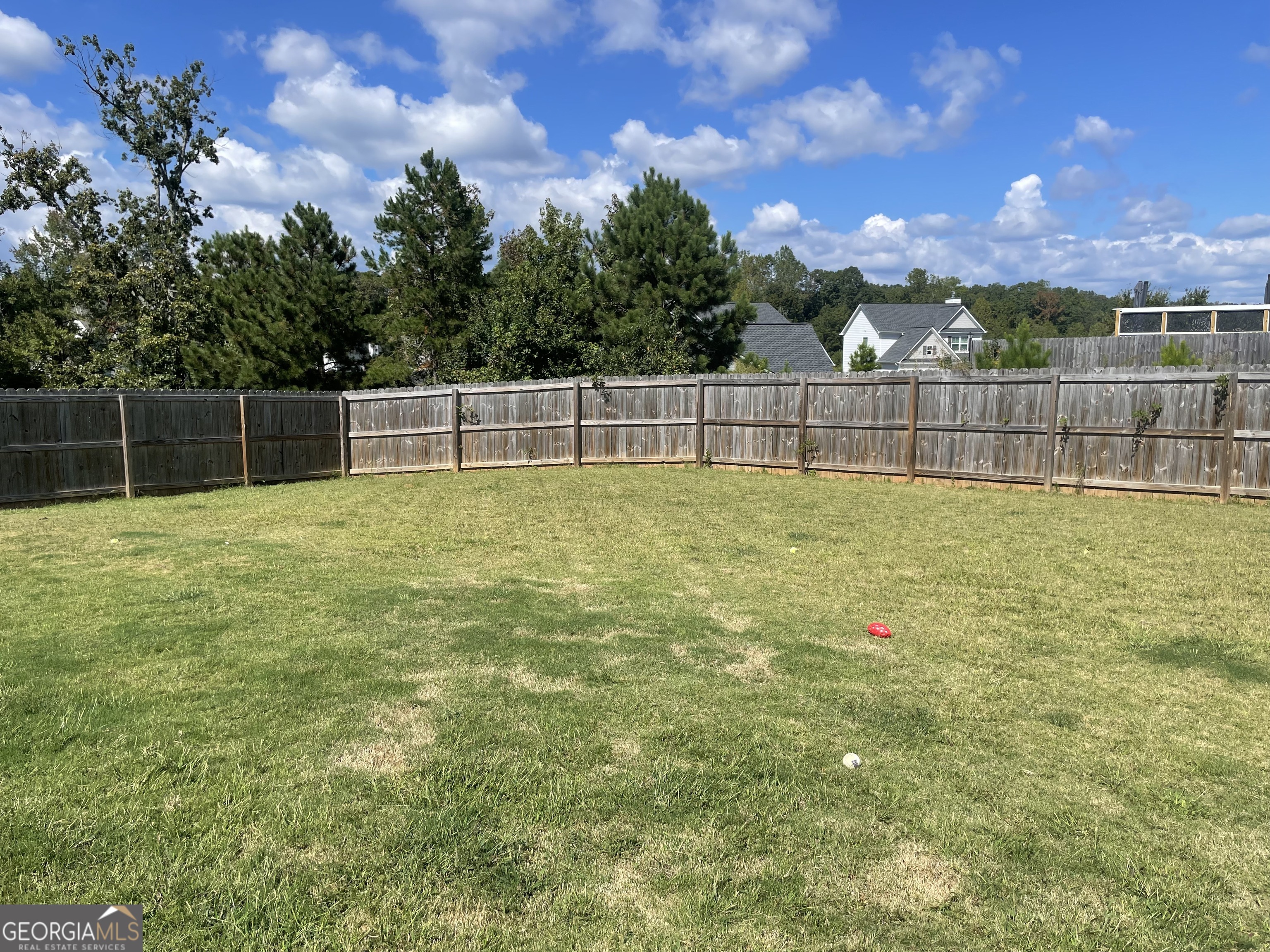 Huntington Manor - Residential