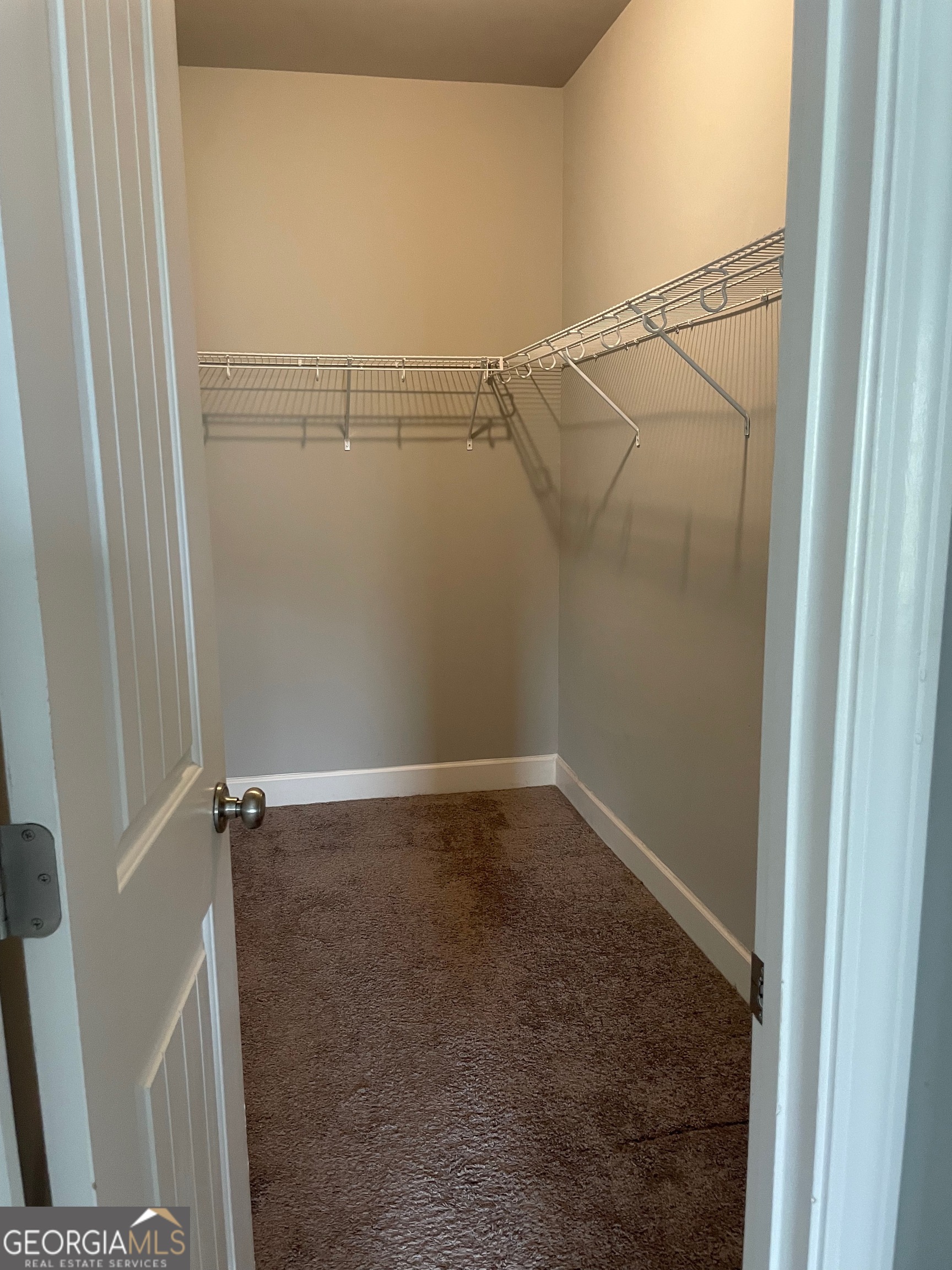 Huntington Manor - Residential