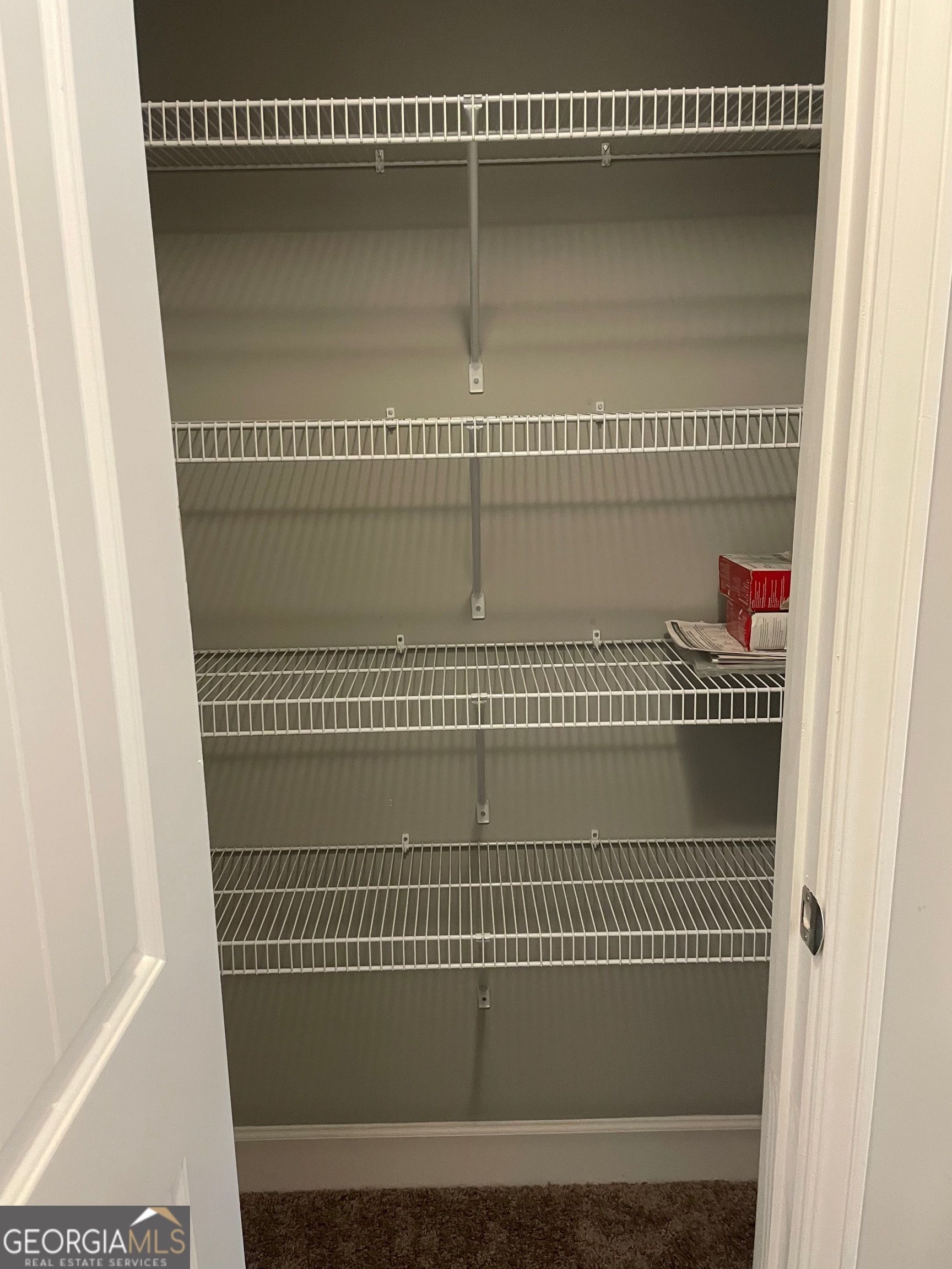 Huntington Manor - Residential